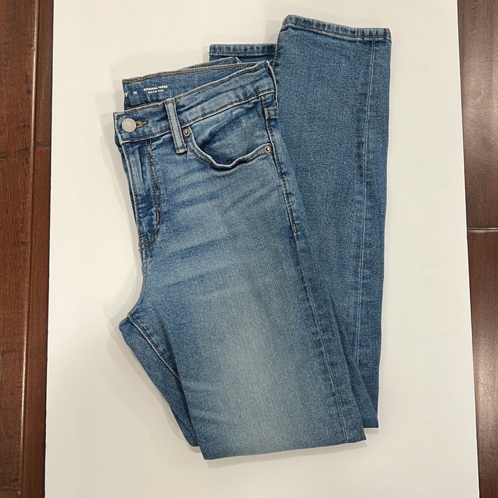 Old Navy Boys Jeans Blue Wash Original Taper Built in Flex Jordan Size 14